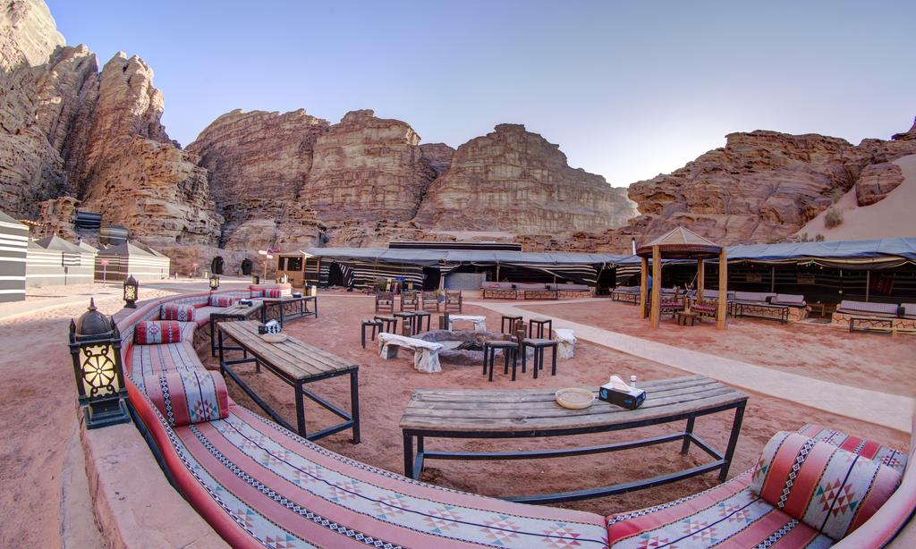 Tours to the hotel Hillawi Desert Service Wadi Ram Jordan