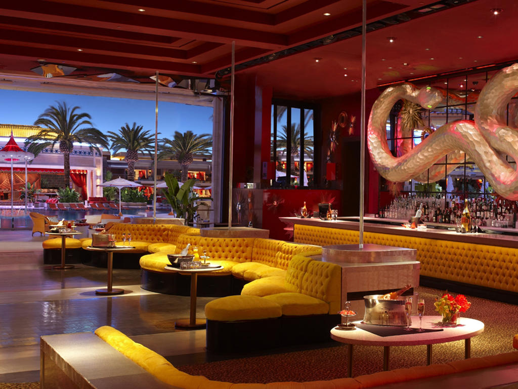 Tours to the hotel Encore (signature resort by Wynn) Las Vegas USA