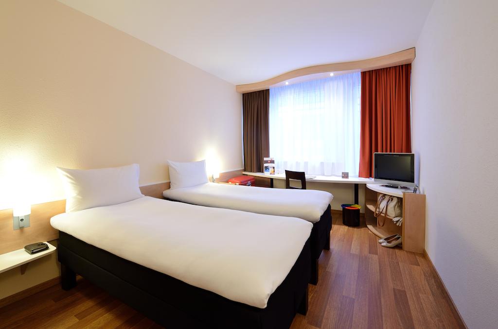 Tours to the hotel Ibis Budapest City