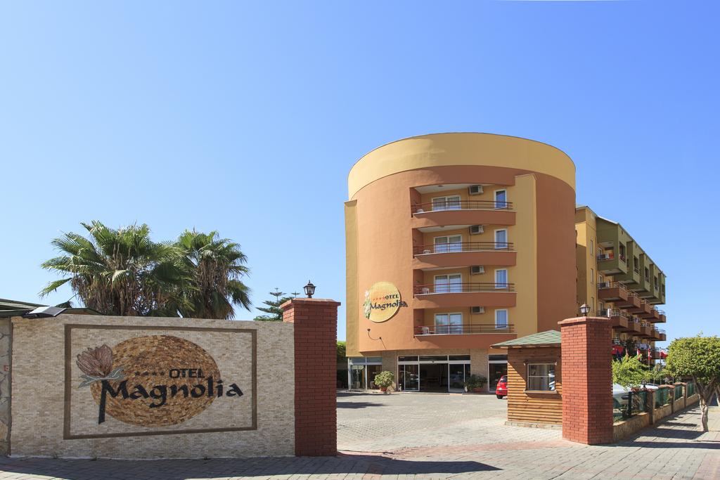 Magnolia Hotel, Аланія