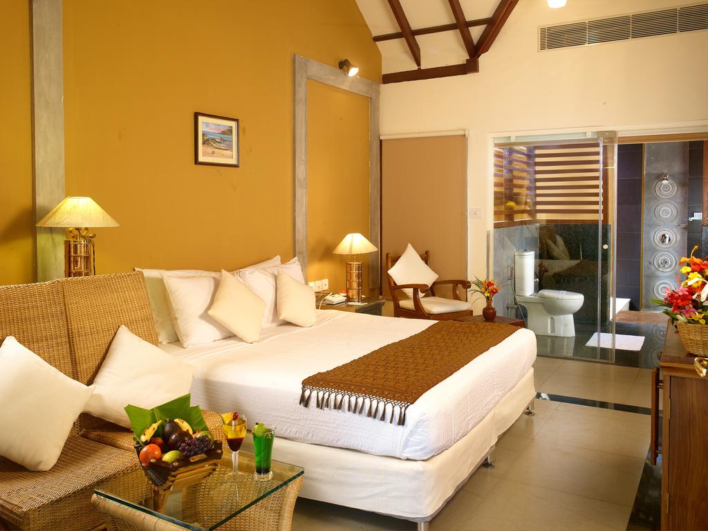 Гарячі тури в готель Poovar Island Керала