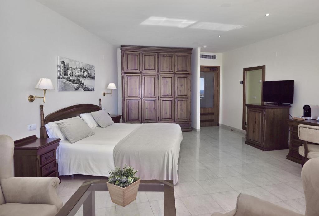 Цены, Sunway Playa Golf Sitges Hotel