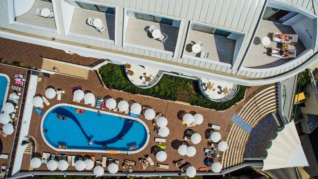 Laguna Beach Alya Resort & Spa, Аланія ціни