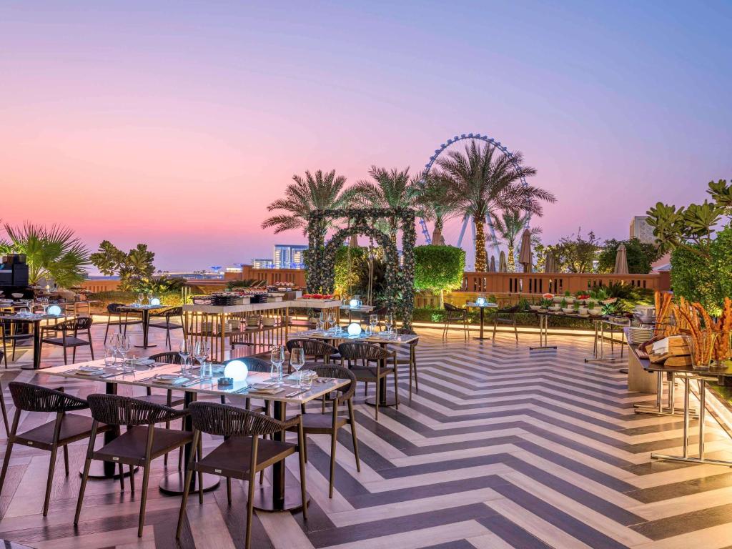 Відгуки гостей готелю Sofitel Dubai Jumeirah Beach