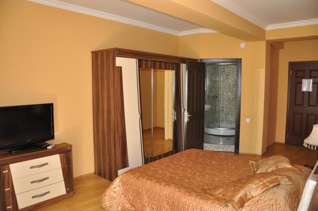 Отель, 3, Prestige Batumi