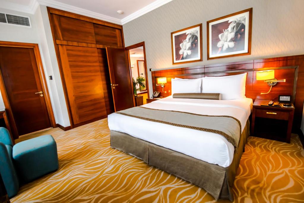 Туры в отель Grand Mercure Abu Dhabi Абу-Даби