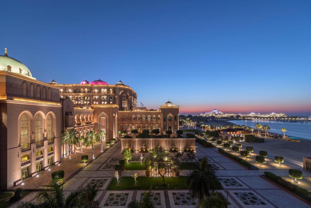 Відгуки про готелі Emirates Palace Mandarin Oriental
