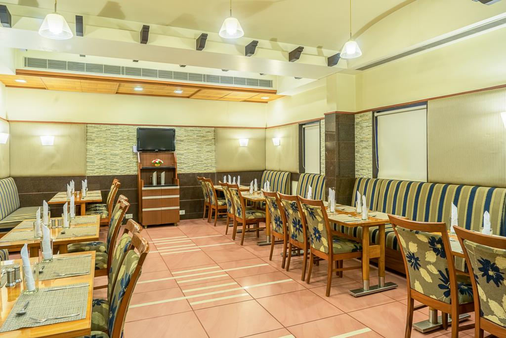 Отзывы гостей отеля Hotel Ambassador Ahmedabad