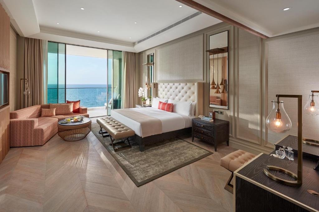 Mandarin Oriental Jumeira, Dubai (beach hotels)