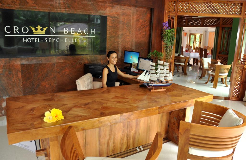 Odpoczynek w hotelu Crown Beach Hotel
