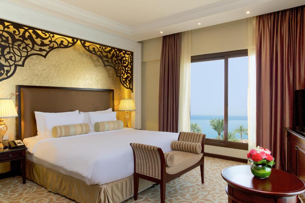 Туры в отель Marjan Island Resort & Spa Managed By Accor