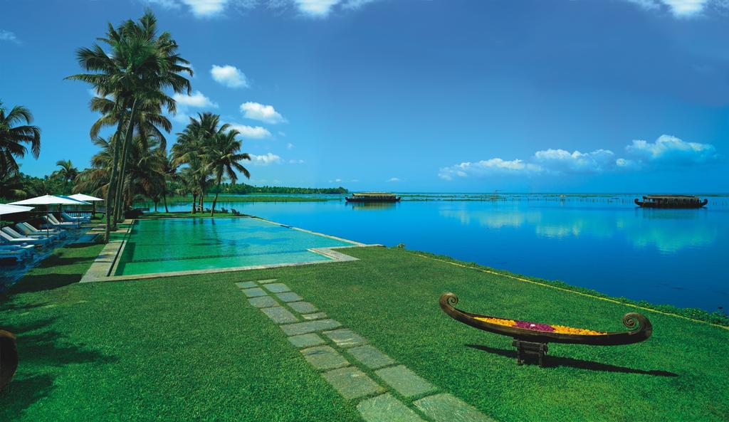 Туры в отель Kumarakom Lake Resort Кумараком Индия