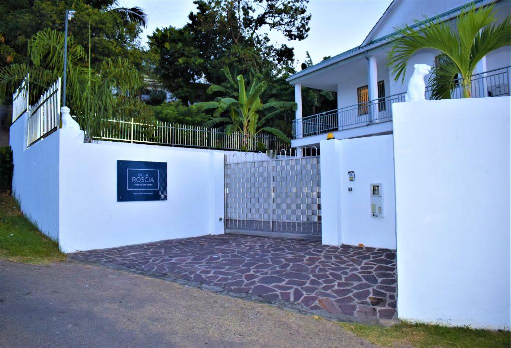 Villa Roscia, Маэ (остров), фотографии туров