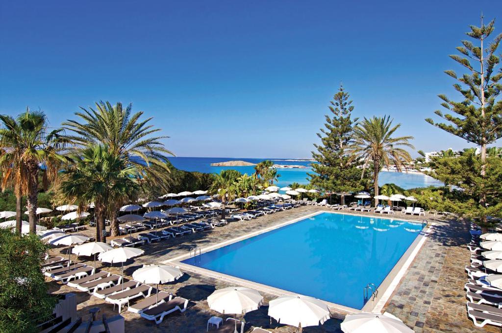 Nissi Beach Resort, Cypr