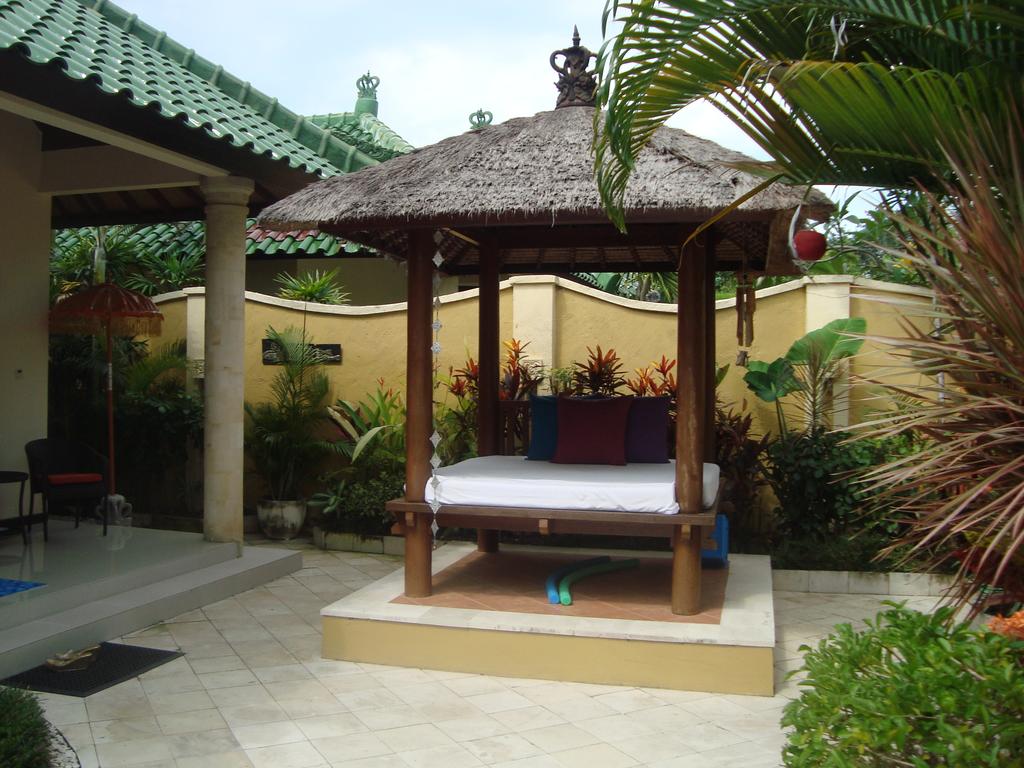 Бали (курорт) Emerald Villa