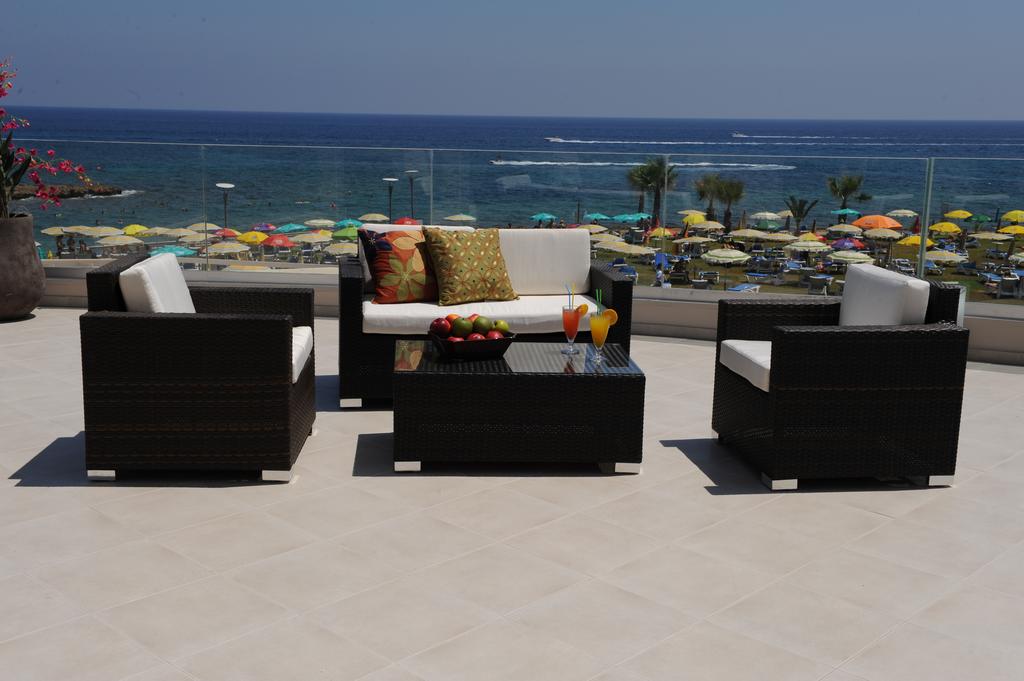 Polyxenia Isaak Luxury Villas and Apartments, Кіпр, Протарас, тури, фото та відгуки