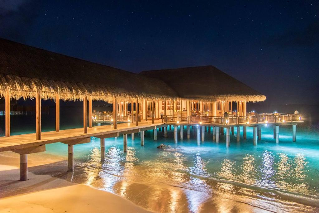 Hideaway Beach Resort & Spa Мальдіви ціни