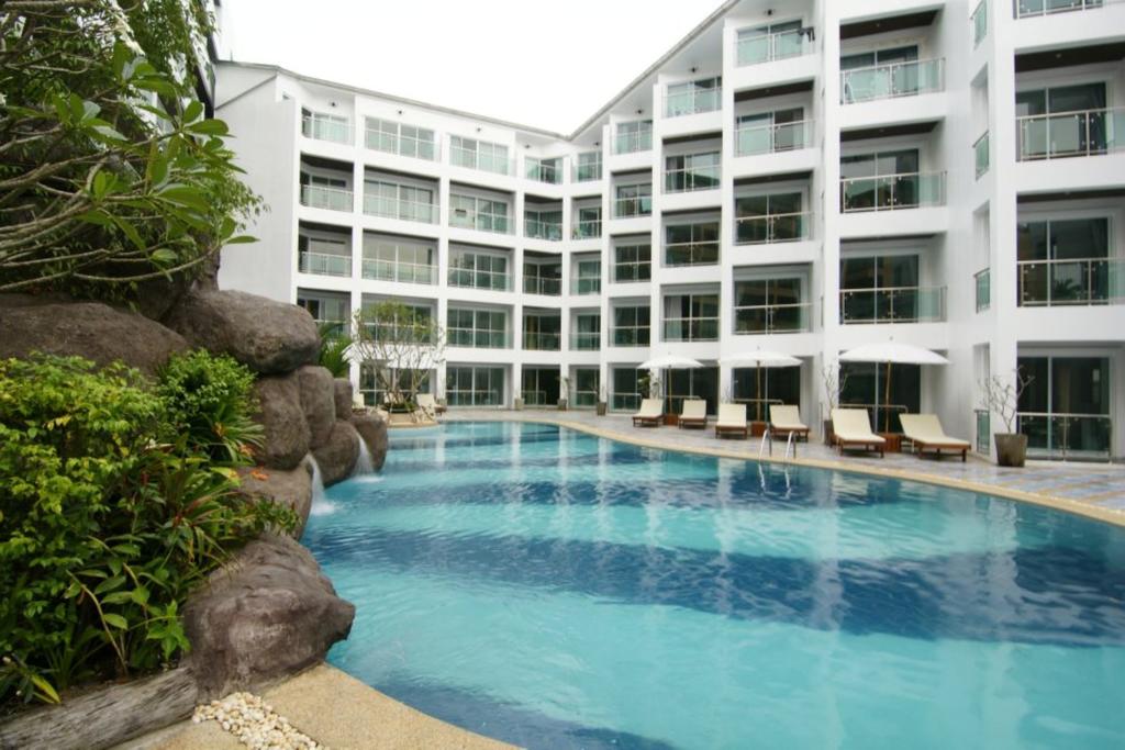 Dragon Beach Resort Jomtien, Tajlandia, Plaża w Pattayi, wakacje, zdjęcia i recenzje