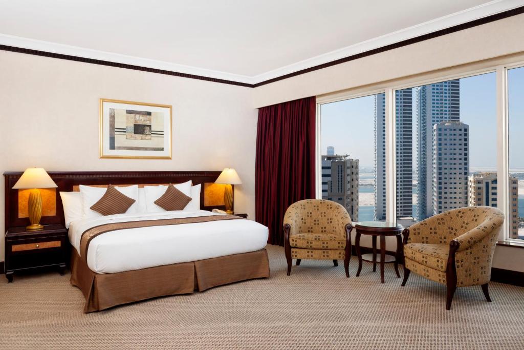 Odpoczynek w hotelu Corniche Hotel Sharjah (ex. Hilton Sharjah) Szardża Zjednoczone Emiraty Arabskie