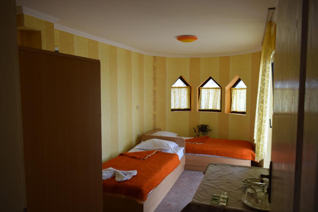 Гарячі тури в готель Sunny Viki Балчик Болгарія
