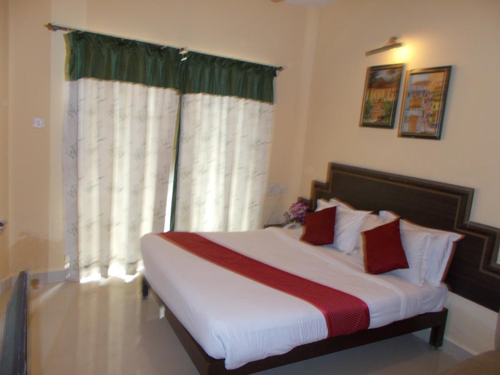 Горящие туры в отель Country Club De Goa Анжуна Индия