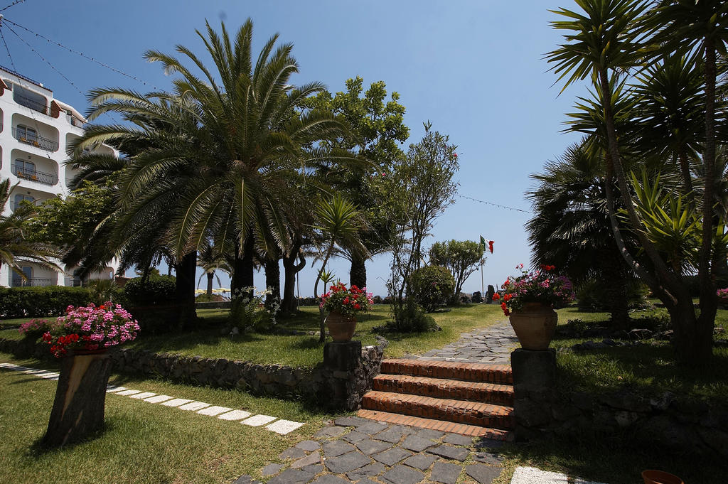 Hilton Giardini Naxos, Италия, Регион Мессина, туры, фото и отзывы