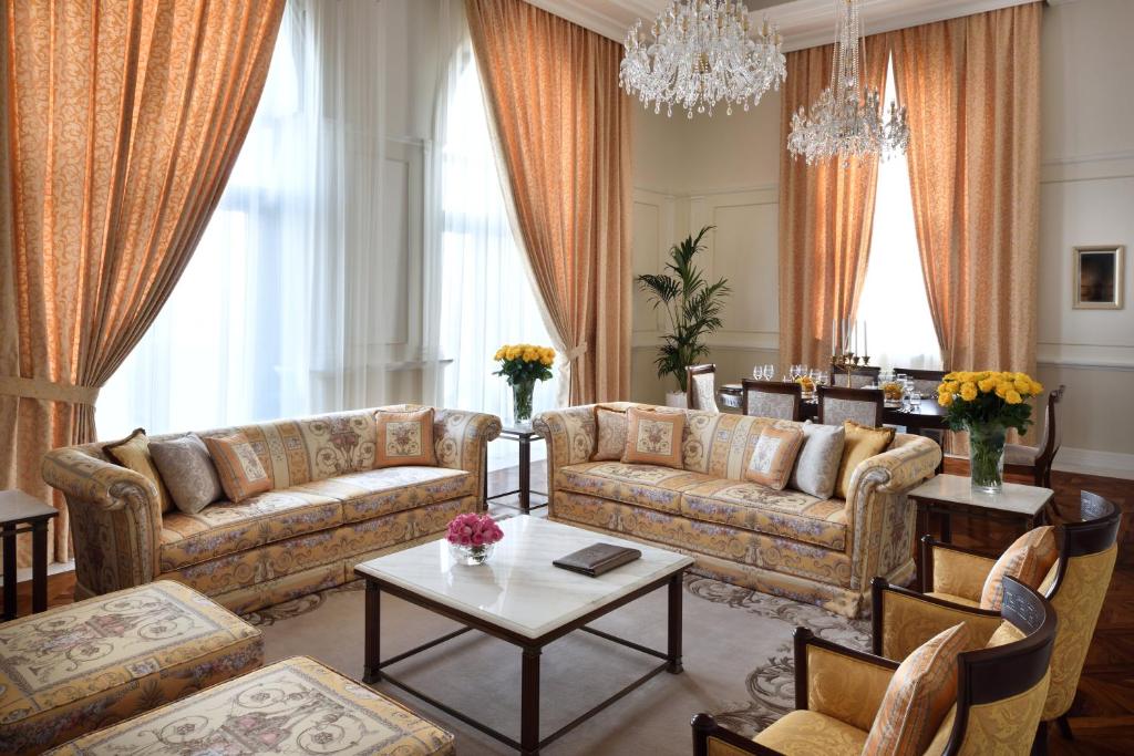 Відпочинок в готелі Palazzo Versace Dubai Дубай (місто)
