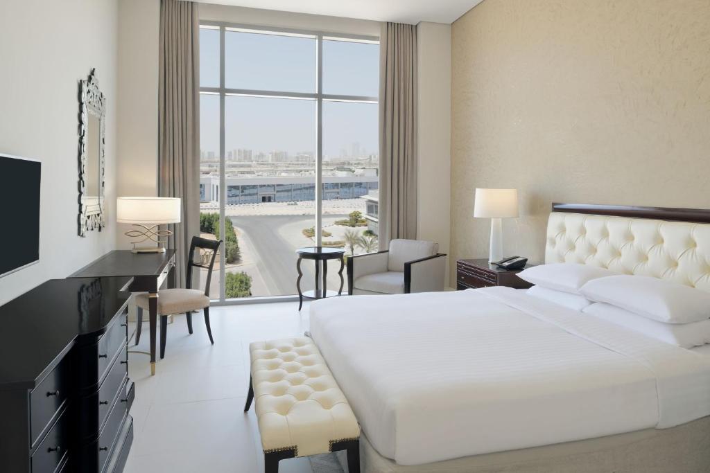 Цены в отеле Delta Hotels by Marriott Dubai Investment Park