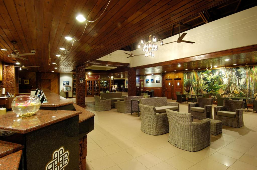 Berjaya Beau Vallon Bay Resort & Casino, Seszele, Mahe (wyspa), wakacje, zdjęcia i recenzje