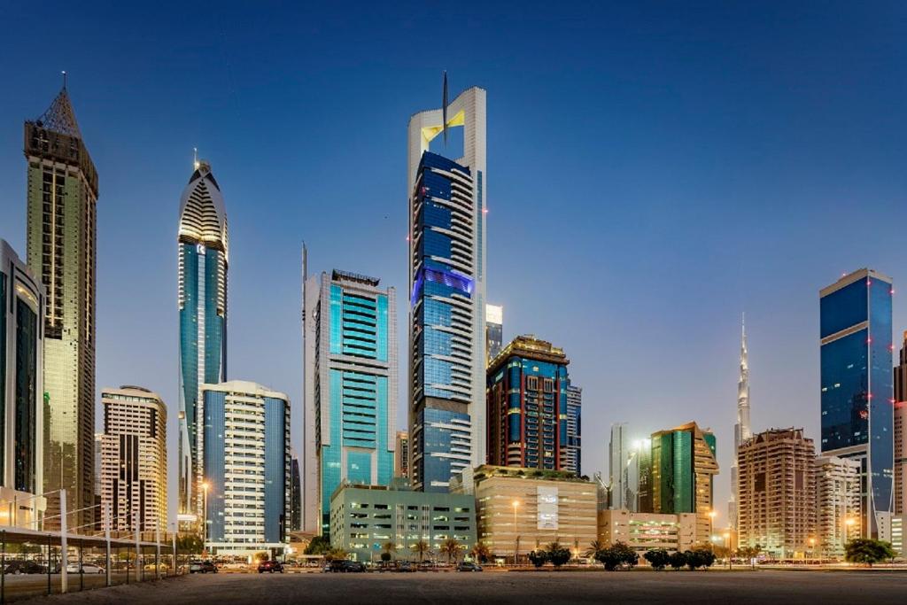 Отдых в отеле Staybridge Suites Dubai Financial Centre, an Ihg Hotel Дубай (город)