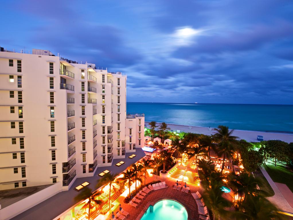 Courtyard Cadillac Miami Beach Oceanfront, plaża Miami, zdjęcia z wakacje