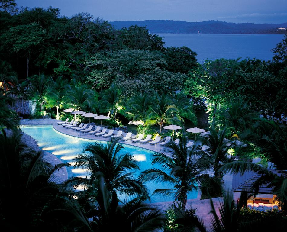 Four Seasons Resort, Папагайо, фотографії турів