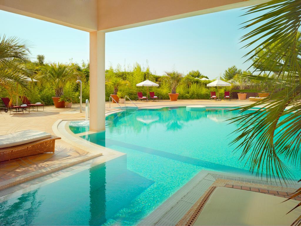Фото отеля The St Regis Mardavall Mallorca Resort