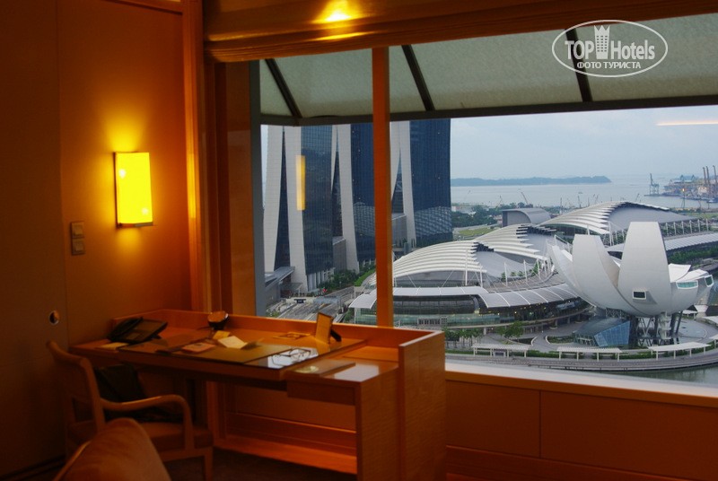 Фото отеля The Ritz - Carlton Millenia Singapore