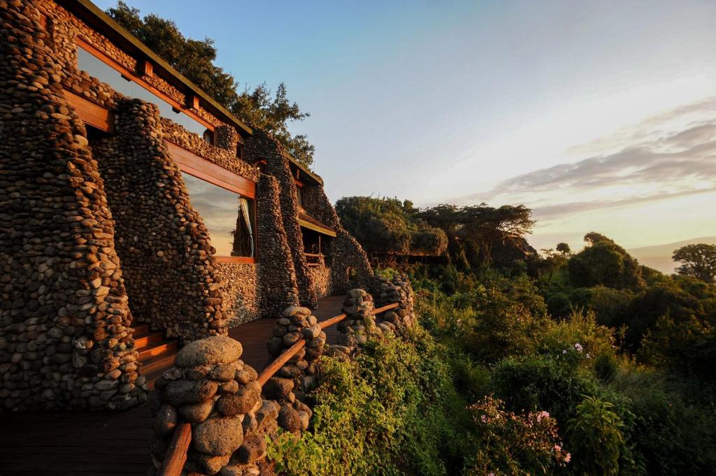 Отдых в отеле Ngorongoro Serena Safari Lodge Занзибар (остров)