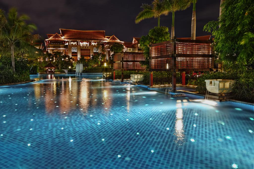 Отдых в отеле Renaissance Sanya Resort & Spa Хайтанвань Китай