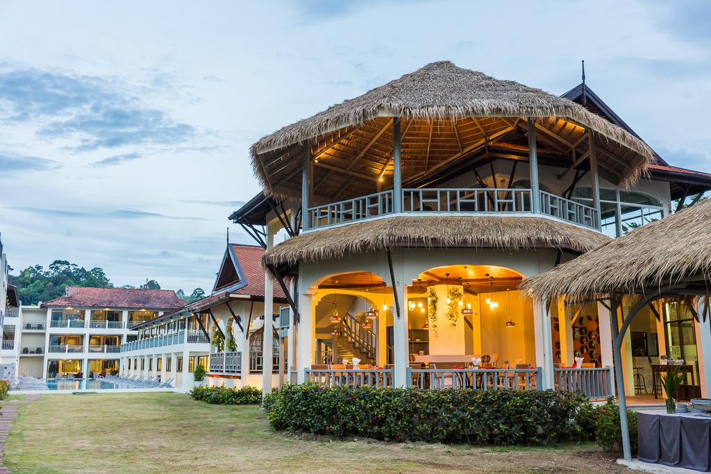 Отдых в отеле Khao Lak Diamond Beach Resort & Spa Као Лак