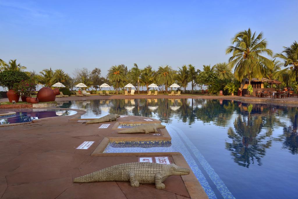Туры в отель Lalit Golf And Spa Канакона Индия