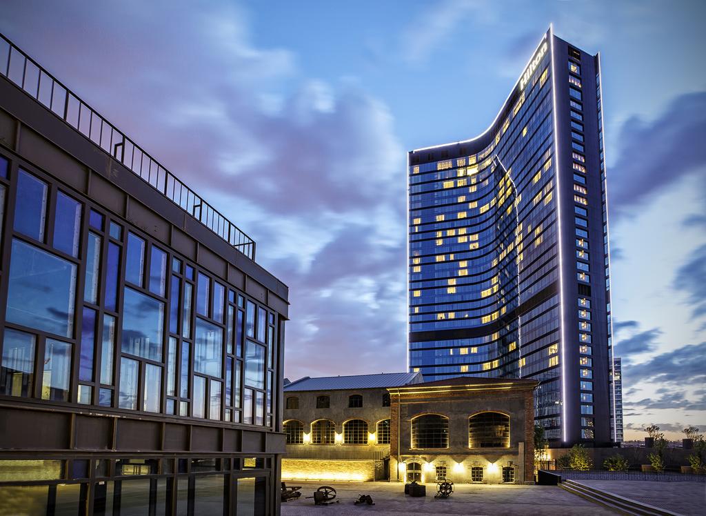 Hilton Bomonti Hotel, Стамбул, фотографії турів