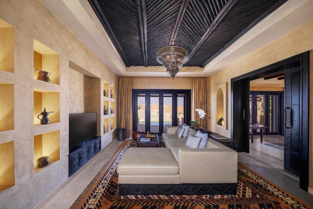 Фото готелю Qasr Al Sarab Desert Resort by Anantara