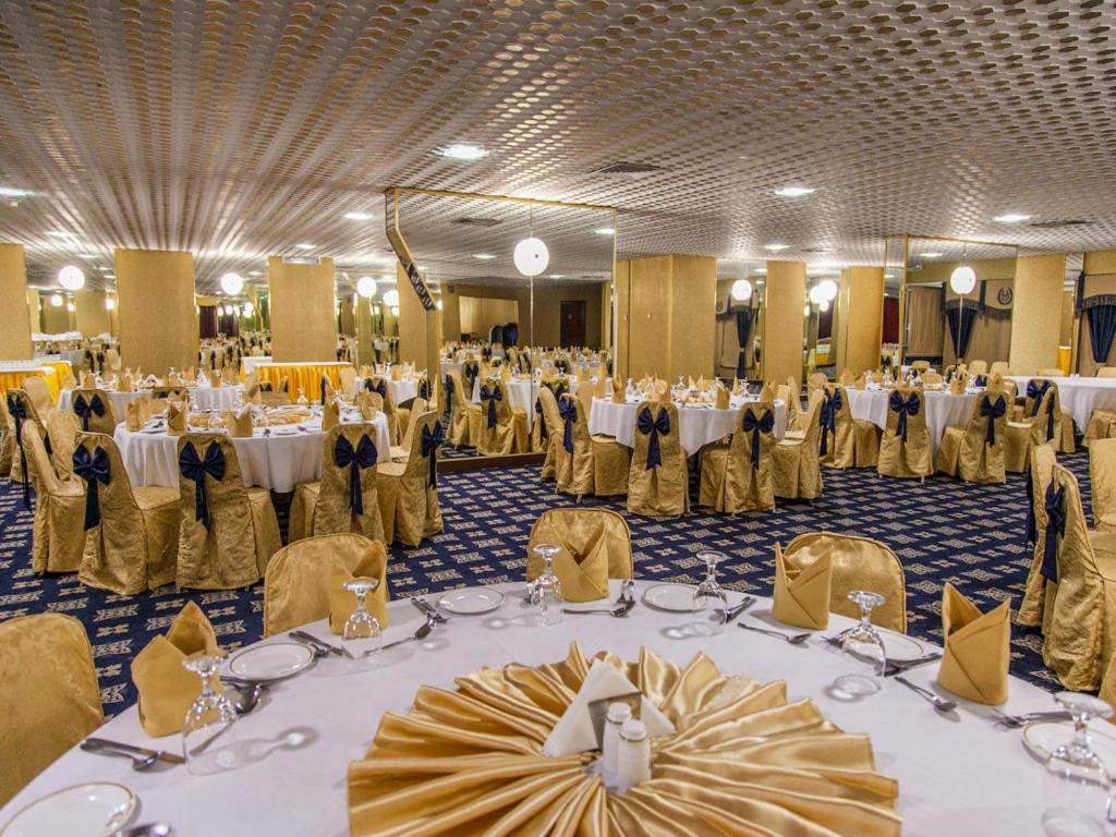 Oferty hotelowe last minute Sharjah Carlton Hotel