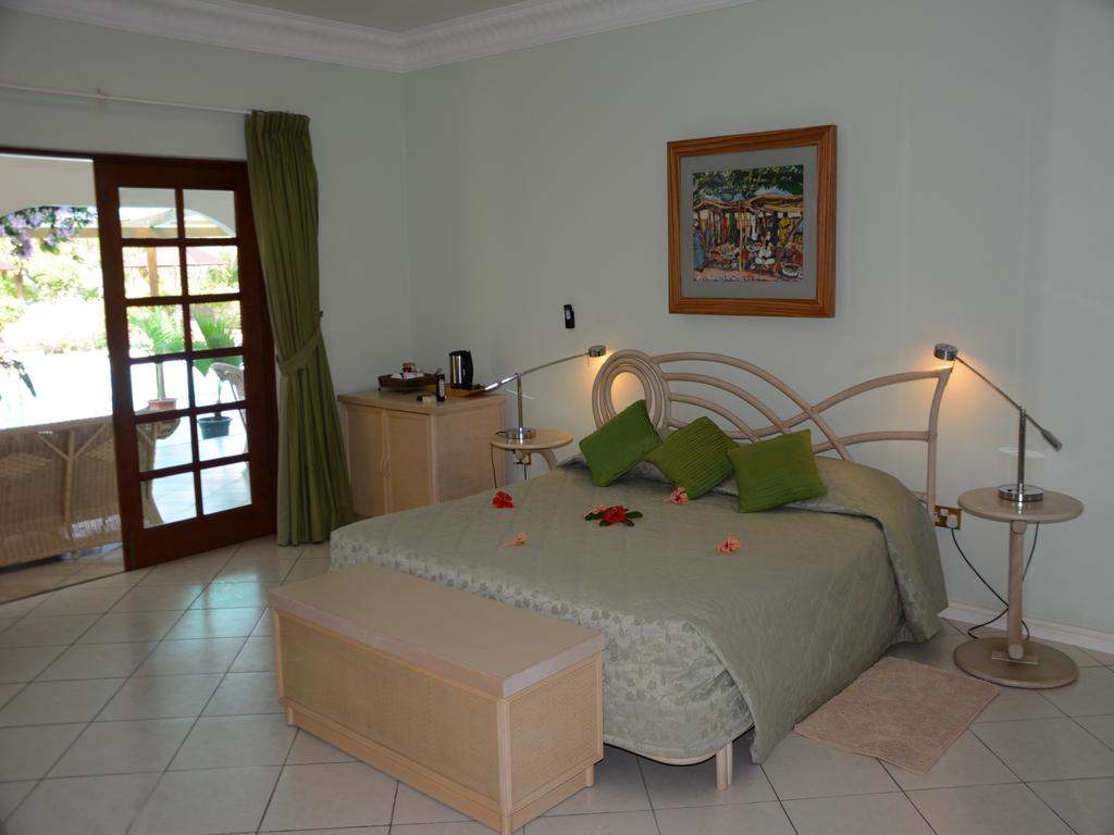 Odpoczynek w hotelu Villa De Cerf Surfuj (wyspa)