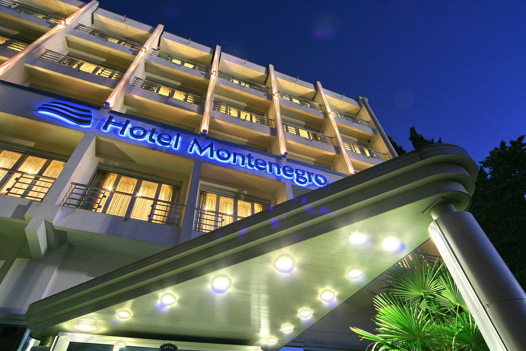 Hotel guest reviews Hotel Montenegro Beach