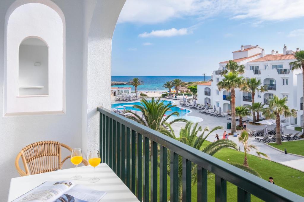 Отзывы про отдых в отеле, Carema Beach Menorca