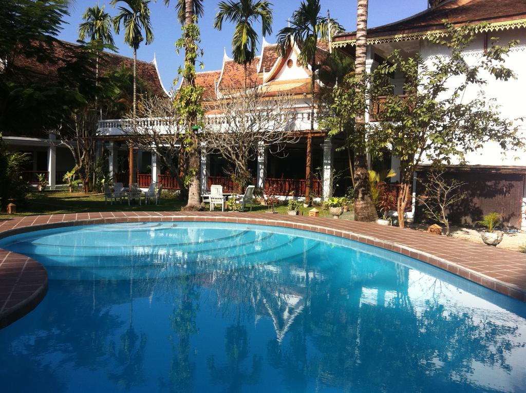 Горящие туры в отель Chitchareune Moungluang Hotel Луангпхабанг Лаос