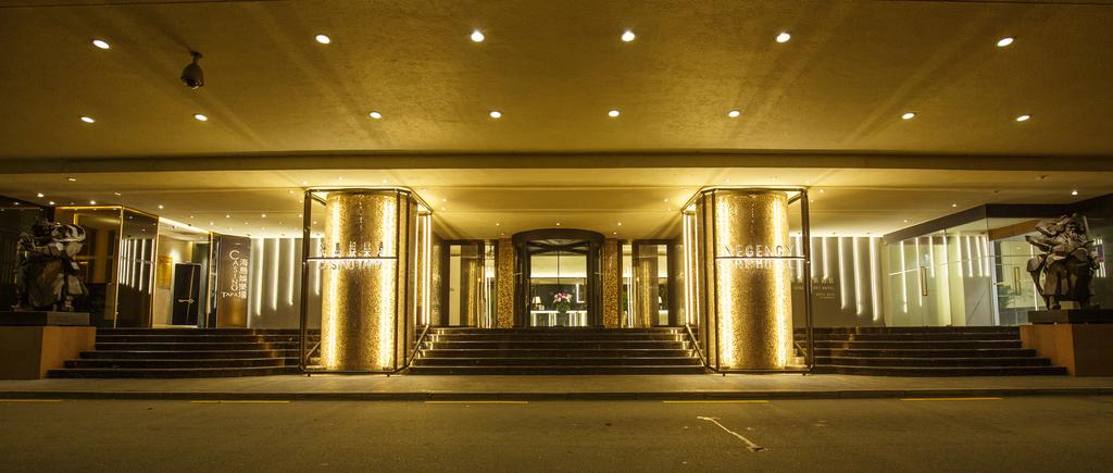 Гарячі тури в готель Regency Hotel Macau Макао Китай