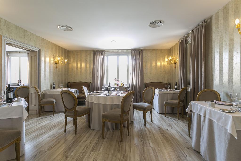 Grand Palladium Palace Ibiza Resort & Spa цена
