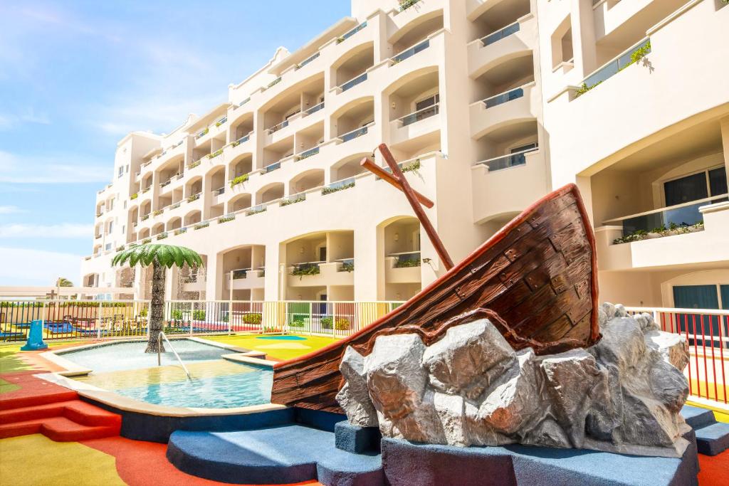 Отзывы туристов Wyndham Alltra Cancun All Inclusive Resort (ex. Panama Jack Resorts Cancun)
