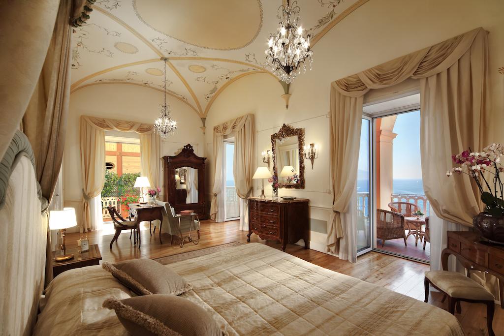 Oferty hotelowe last minute Grand Hotel Excelsior Vittoria Zatoka Neapolitańska