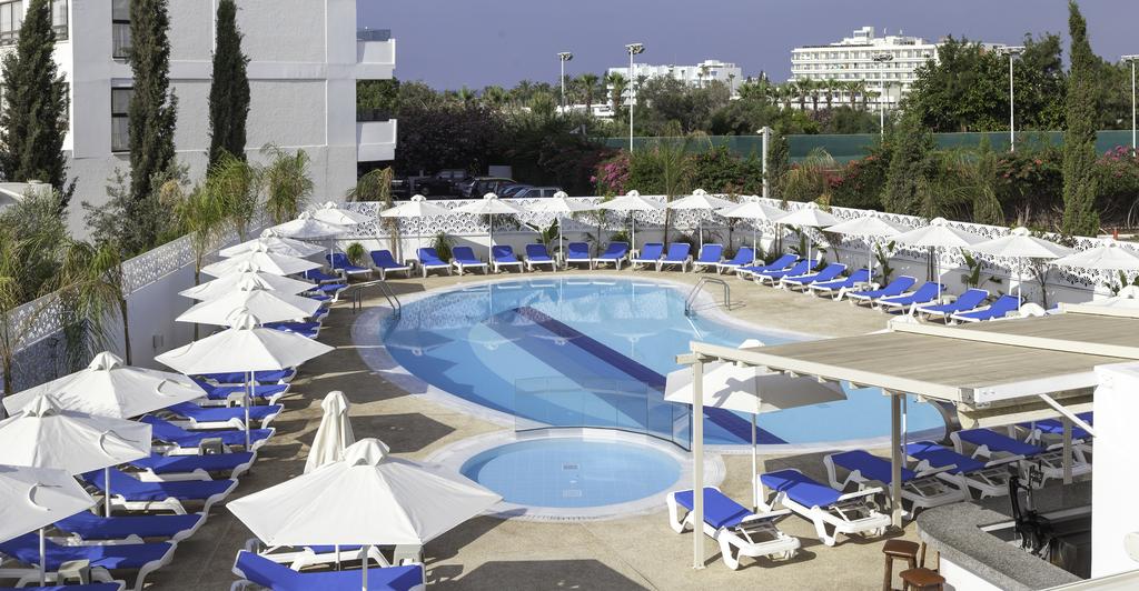 Кіпр Sun N Blue Boutique Hotel